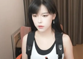 Bóng hồng nổi tiếng chỉ ra thực trạng khó khăn của Esports