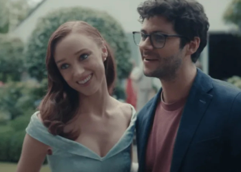 Lễ kỷ niệm của Jan Komasa xoay chuyển cơn ác mộng hiện đại khỏi sự mơ hồ về chính trị như thế nào