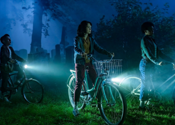 CNTT: Đánh giá Chào mừng đến với Derry Tập 3: Bóng ma, ma cà rồng và nỗi đau ngày càng tăng ở những góc tối nhất của Derry