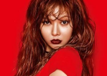 HyunA trấn an người hâm mộ sau sự cố trên sân khấu