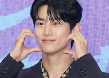 Taecyeon của 2PM mở lòng: Thông báo kết hôn với lá thư cảm động gửi người hâm mộ