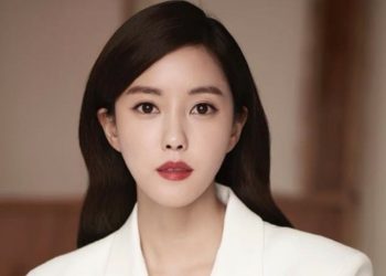 Một sự thay đổi táo bạo: Hyomin của T-ARA ra mắt kiểu tóc ngắn ấn tượng giữa sự suy đoán của người hâm mộ