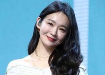 Kang Min Kyung phủ nhận dính líu đến vụ bê bối y tế của “Dì tiêm”