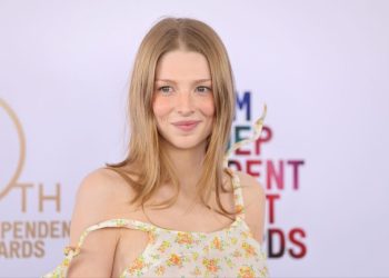 Hunter Schafer: Ngôi sao Euphoria hẹn hò năm 2026 là ai?