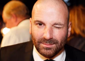 Chuyện gì đã xảy ra với George Calombaris? Từ vinh quang MasterChef đến vụ bê bối của vụ bê bối